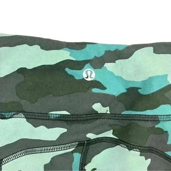 Lululemon Green Fast & Free Camo High Waisted Thick Band Pocket Athletic Legging - Picture 10 of 15